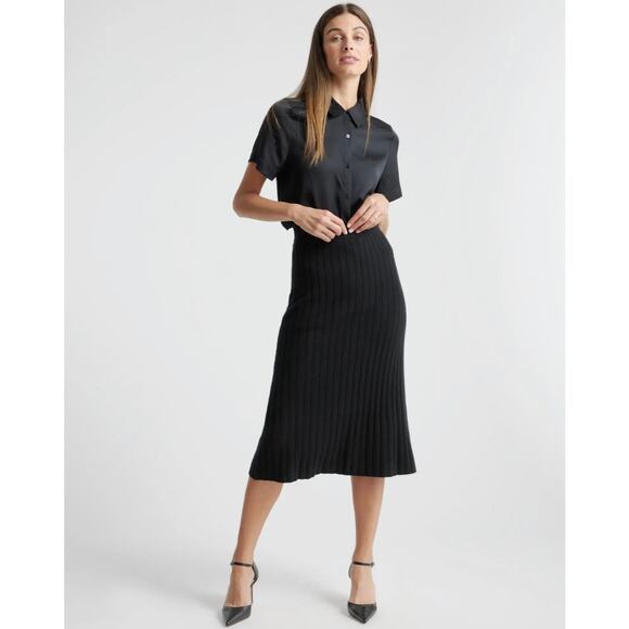 QUINCE Black Mongolian Cashmere Midi Skirt NWT Size Medium - Picture 1 of 8